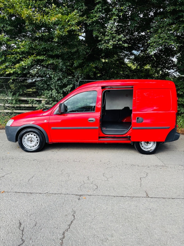 Used Vauxhall Combo 2011 for sale - 76222009: Photo 3