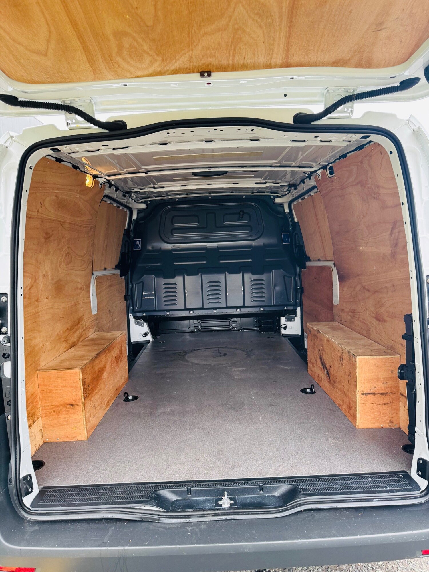 Used Mercedes-Benz Vito 2021 for sale - 76311436: Photo 10