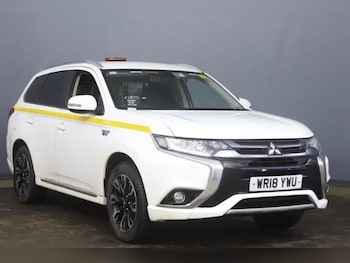 Used Mitsubishi Outlander 2018 for sale - 77654026: Photo