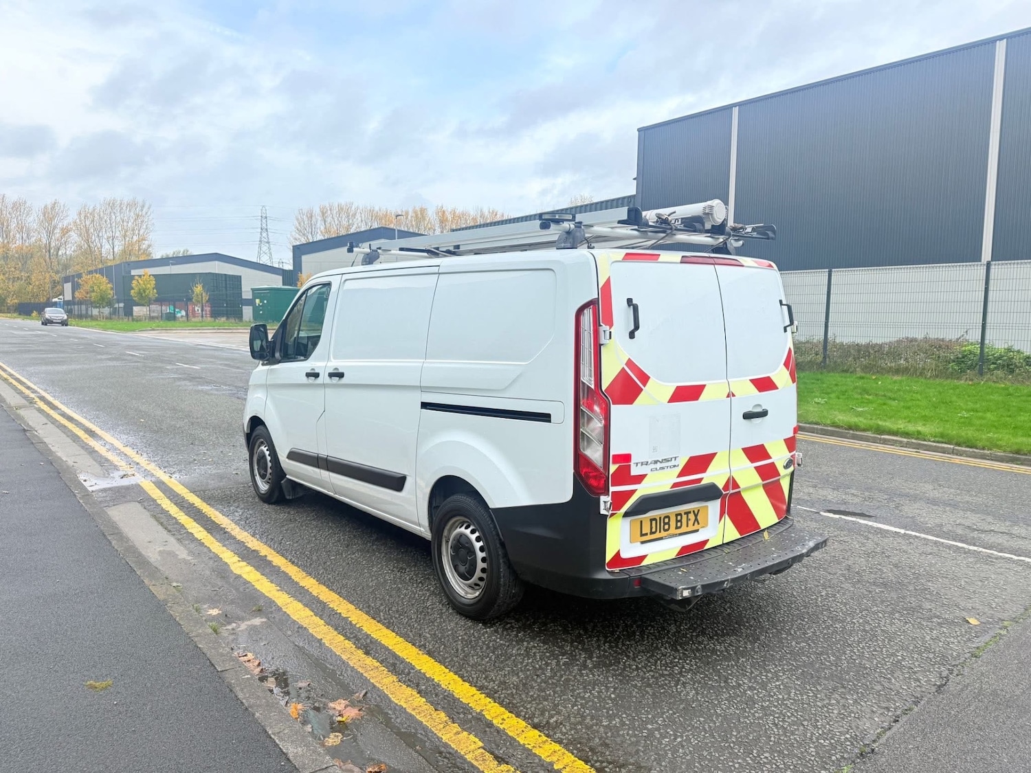 Used Ford Transit Custom 2018 for sale - 76436865: Photo 3