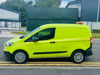 Used Ford Transit Courier 2018 for sale - 75054601: Photo