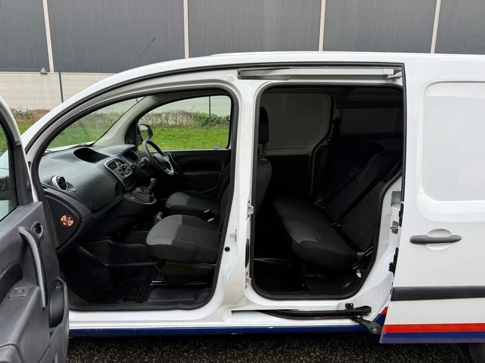 Used Renault Kangoo 2017 for sale - 76830795: Photo 4