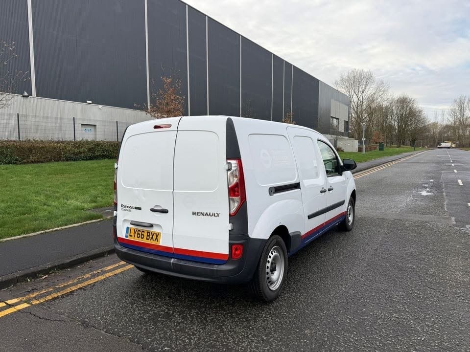 Used Renault Kangoo 2017 for sale - 76830795: Photo 9