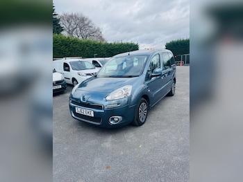 Used Peugeot Partner Tepee 2012 for sale - 77906384: Photo