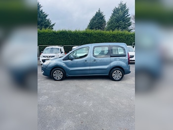 Used Peugeot Partner Tepee 2012 for sale - 77906384: Photo