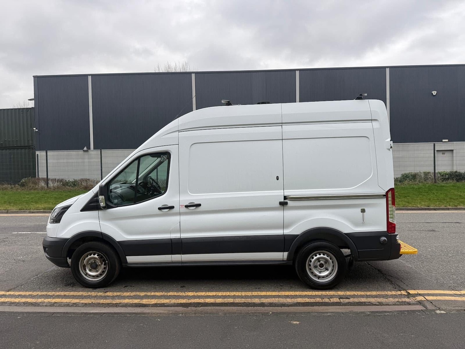 Used Ford Transit 2018 for sale - 77502866: Photo 2