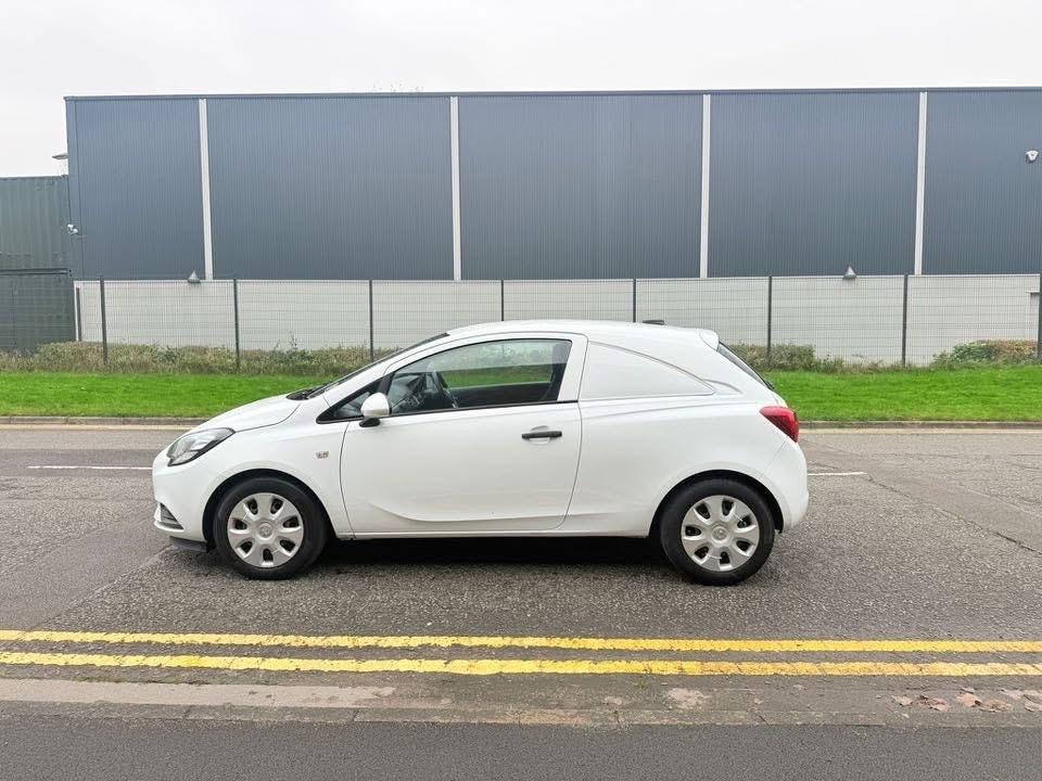 Used Vauxhall Corsa 2018 for sale - 76506204: Photo 3