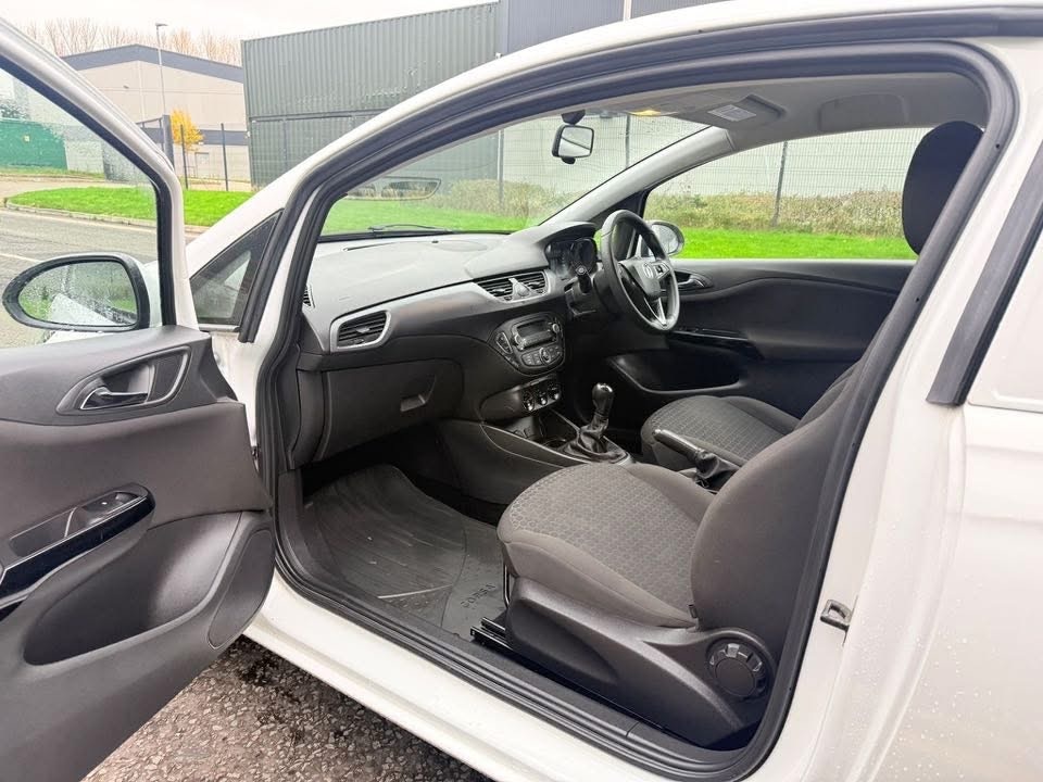 Used Vauxhall Corsa 2018 for sale - 76506204: Photo 4
