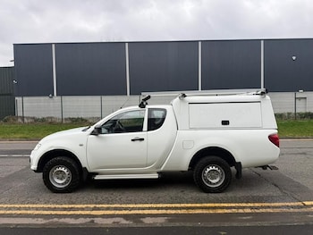 Used Mitsubishi L200 2016 for sale - 78198180: Photo