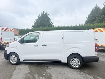 Used Vauxhall Vivaro 2023 for sale - 78770641: Photo