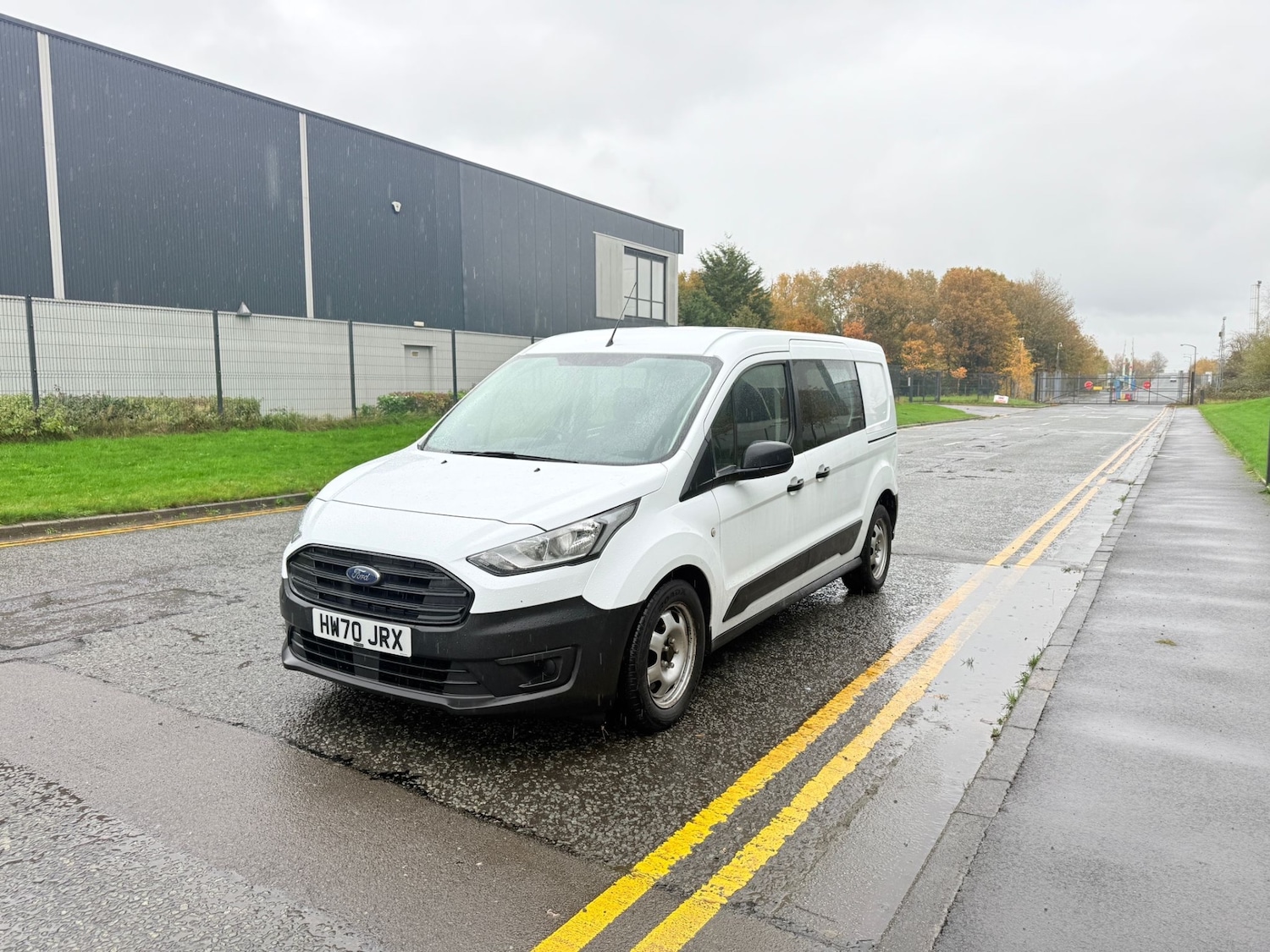 Used Ford Transit Connect 2020 for sale - 76402286: Photo 2
