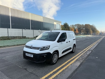 Used Citroen Berlingo 2020 for sale - 76650450: Photo