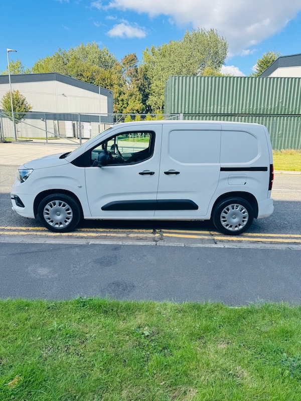 Used Vauxhall Combo 2020 for sale - 76109919: Photo 3