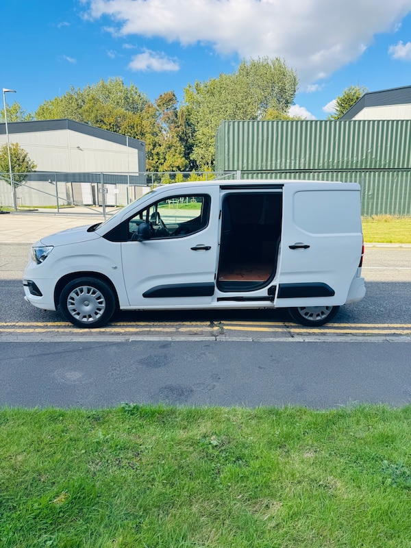 Used Vauxhall Combo 2020 for sale - 76109919: Photo 4