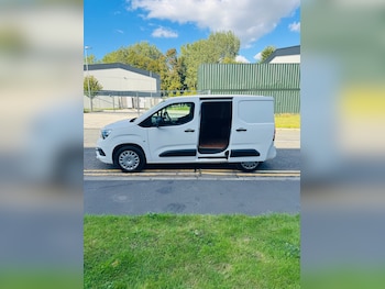 Used Vauxhall Combo 2020 for sale - 76109919: Photo 4