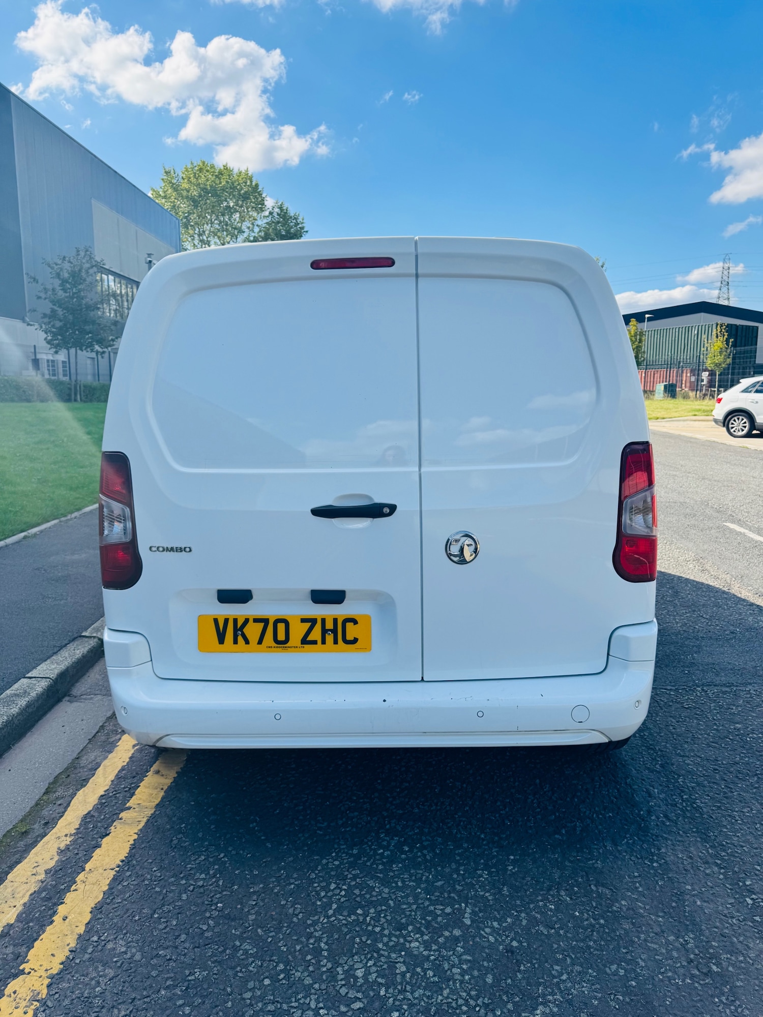 Used Vauxhall Combo 2020 for sale - 76109919: Photo 8