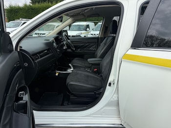 Used Mitsubishi Outlander 2018 for sale - 78770689: Photo