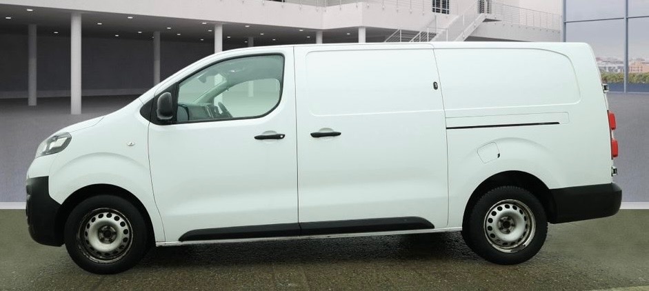 Used Vauxhall Vivaro 2023 for sale - 77541362: Photo 2
