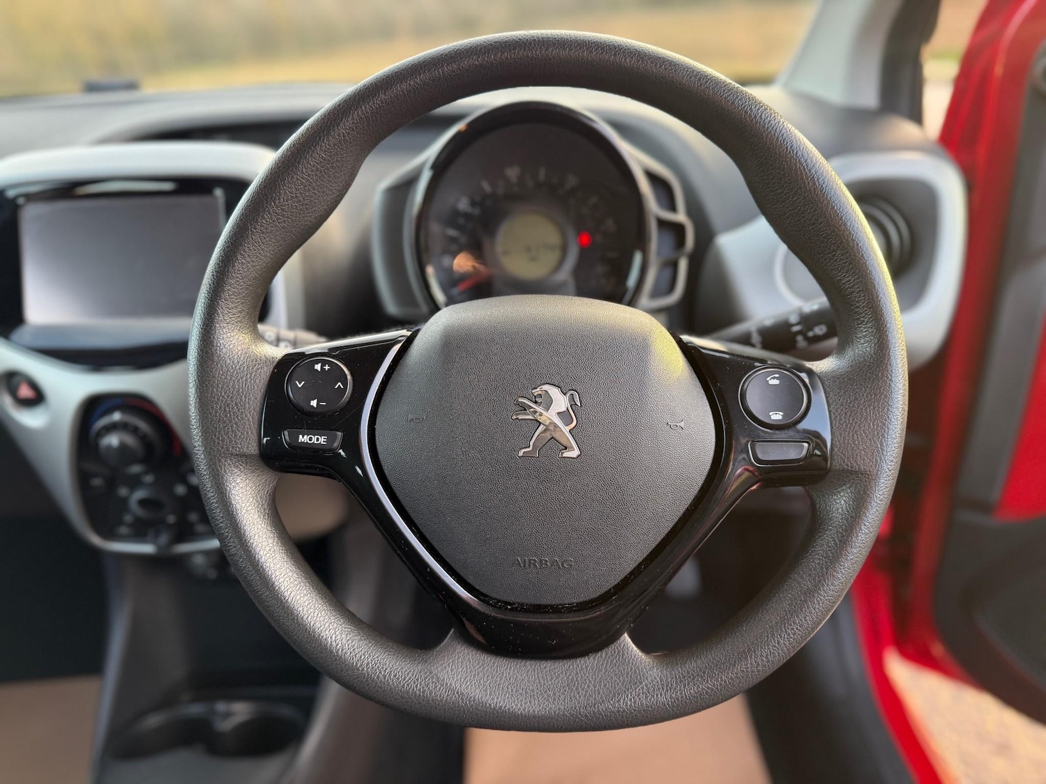 Used Peugeot 108 2014 for sale - 76783169: Photo 20