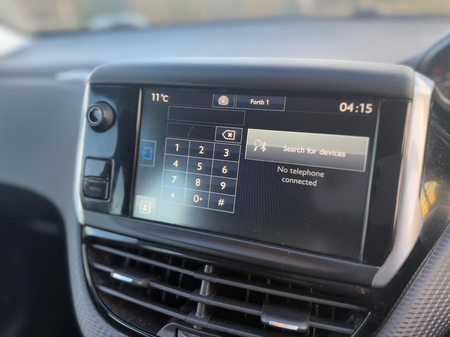 Used Peugeot 208 2015 for sale - 76180049: Photo 26