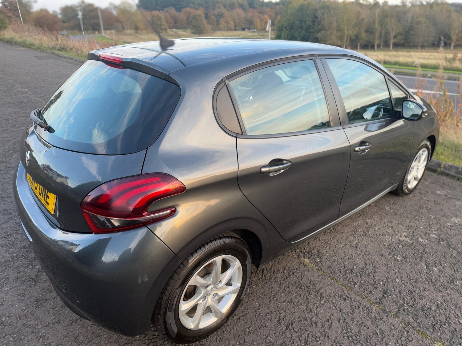 Used Peugeot 208 2015 for sale - 76180049: Photo 36