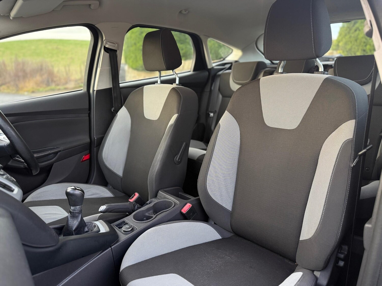 Used Ford Focus 2013 for sale - 77692084: Photo 15