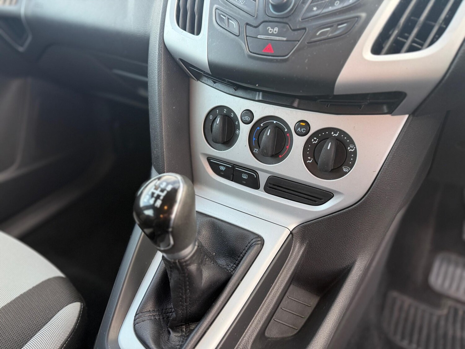 Used Ford Focus 2013 for sale - 77692084: Photo 22