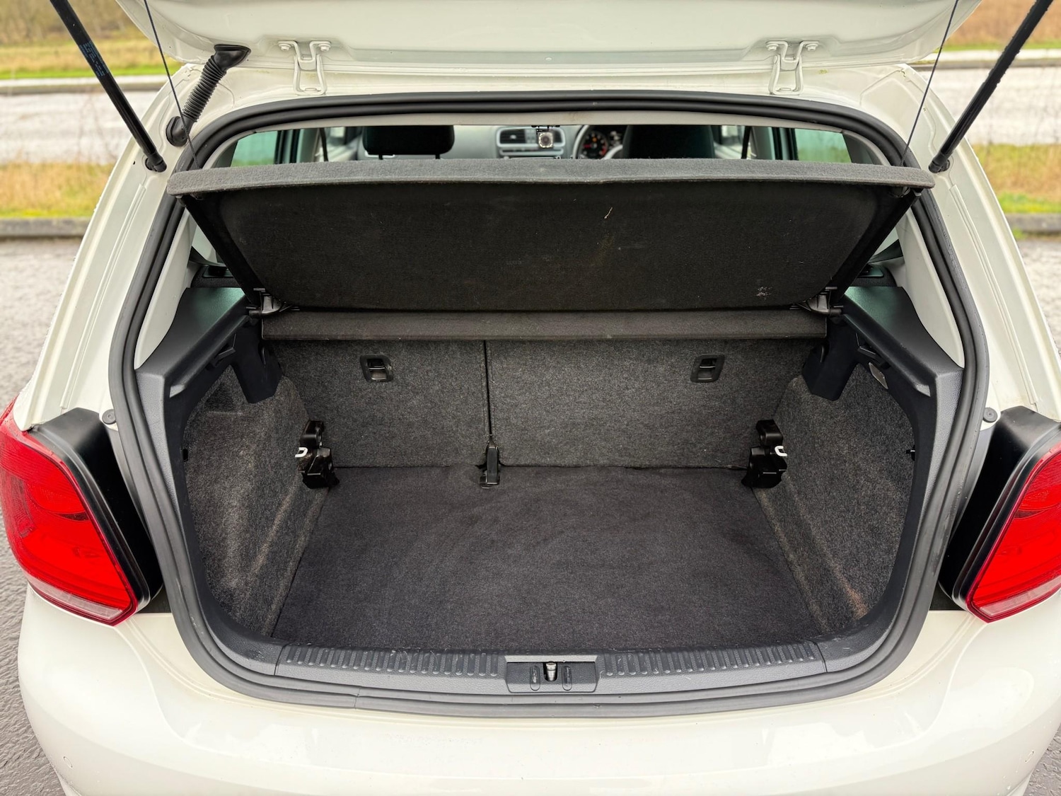 Used Volkswagen Polo 2013 for sale - 77533625: Photo 19