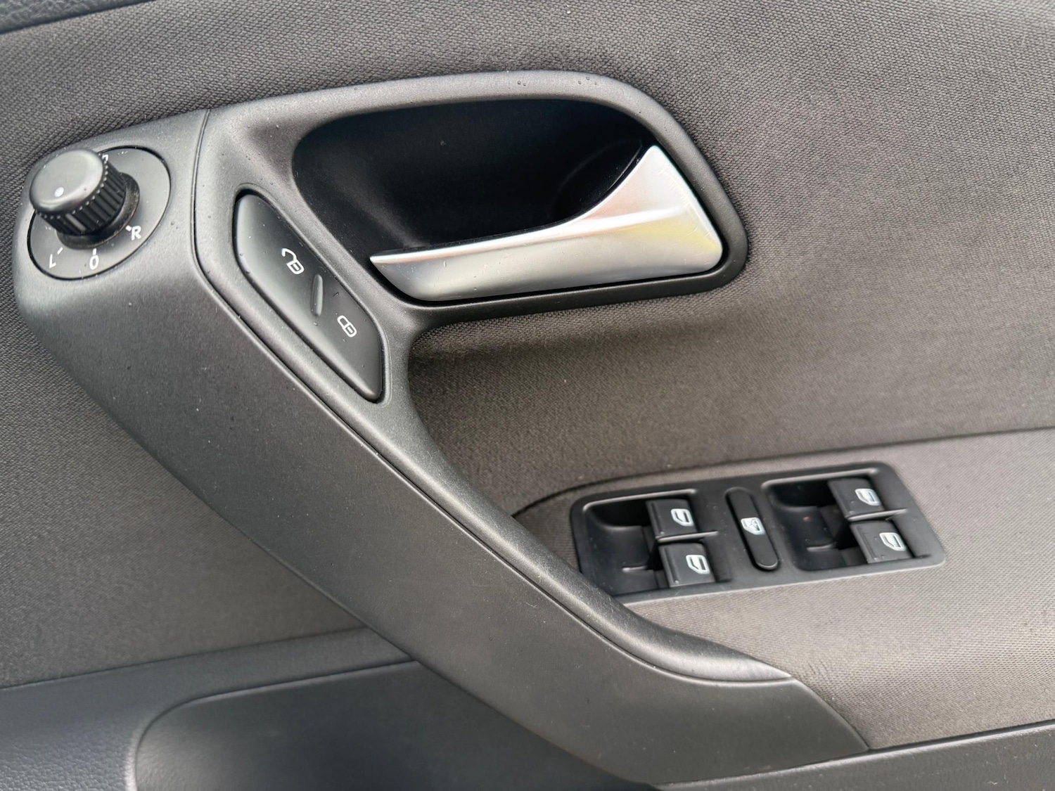 Used Volkswagen Polo 2013 for sale - 77533625: Photo 25