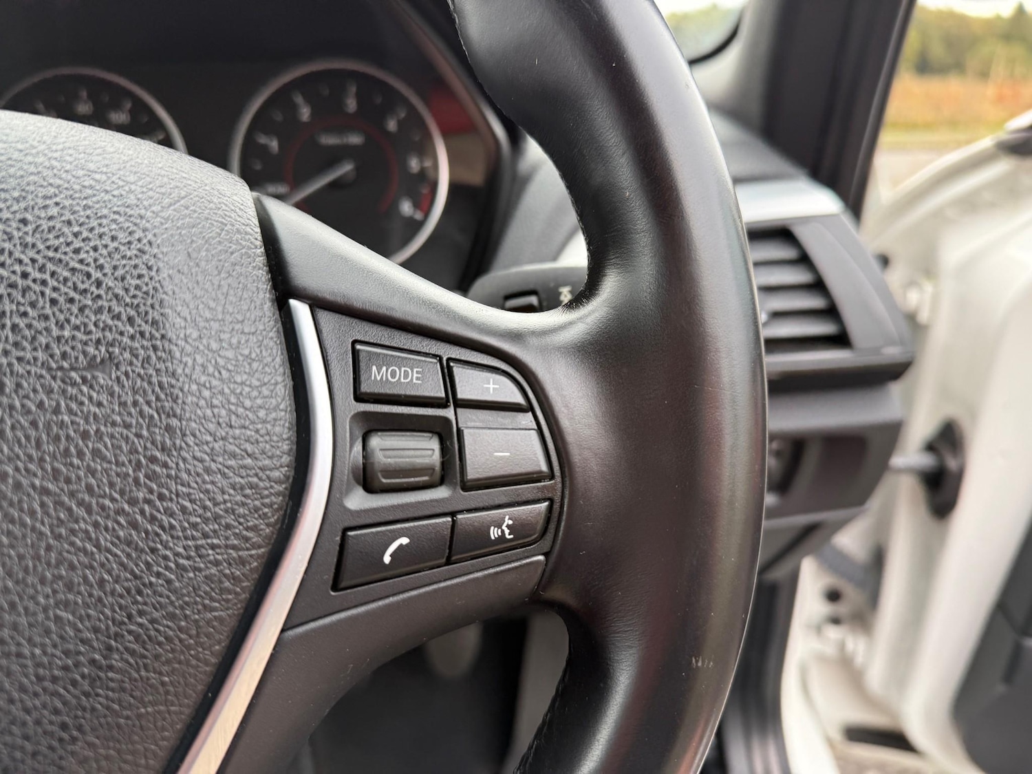 Used BMW 1 Series 2012 for sale - 76146845: Photo 27