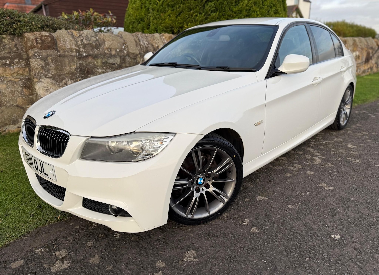 Used BMW 3 Series 2011 for sale - 76895959: Photo 1