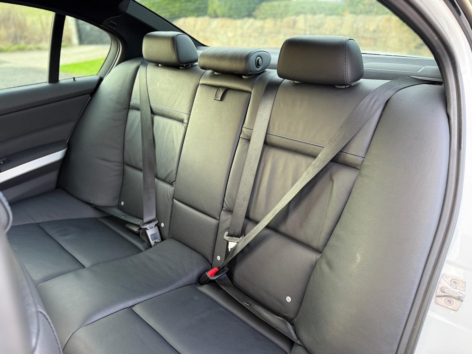 Used BMW 3 Series 2011 for sale - 76895959: Photo 17