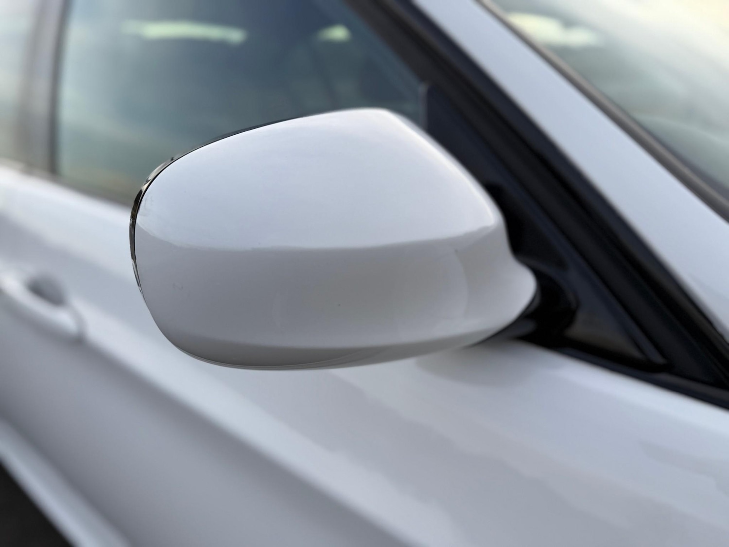 Used BMW 3 Series 2011 for sale - 76895959: Photo 32