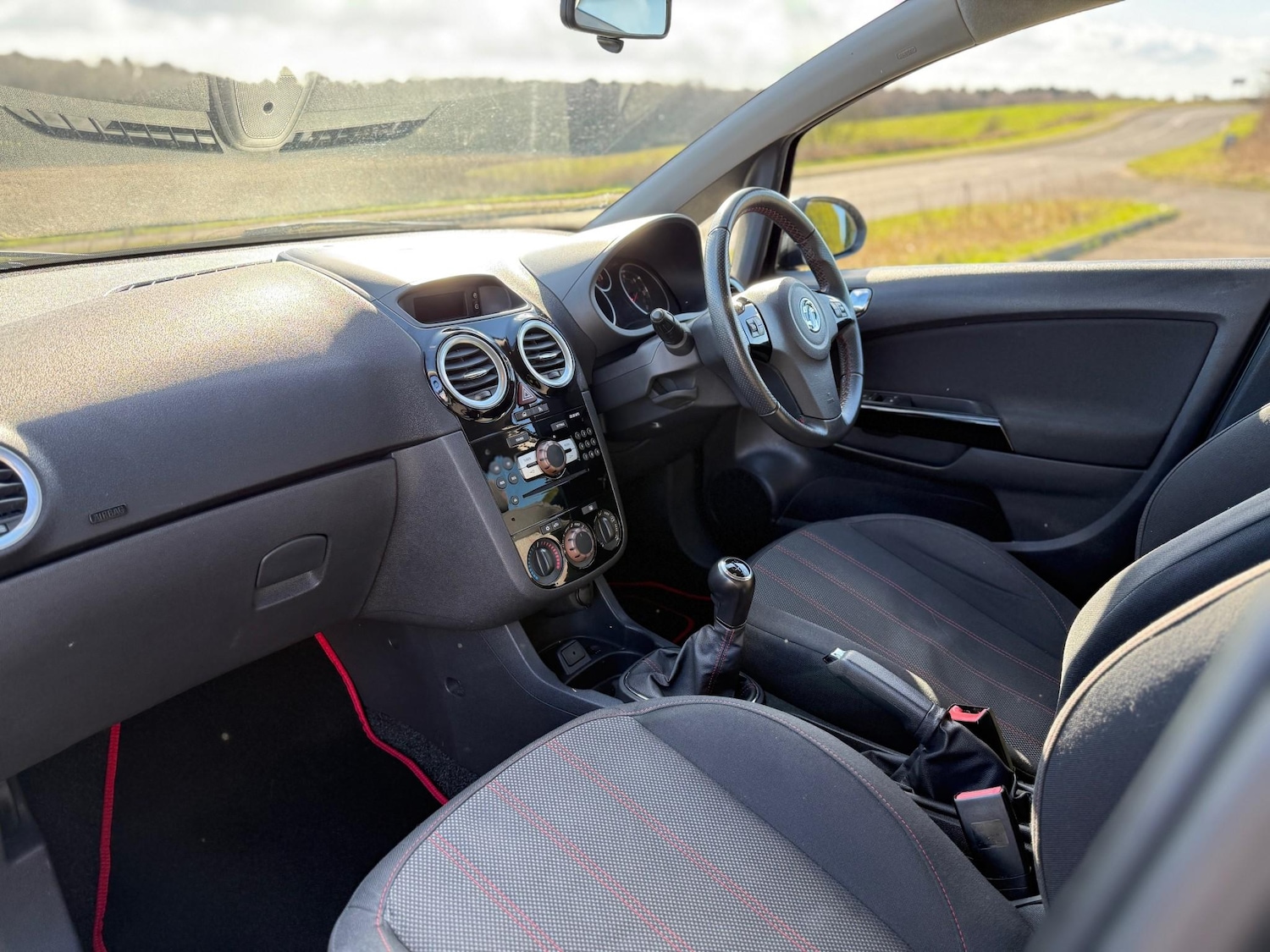 Used Vauxhall Corsa 2013 for sale - 77779352: Photo 15