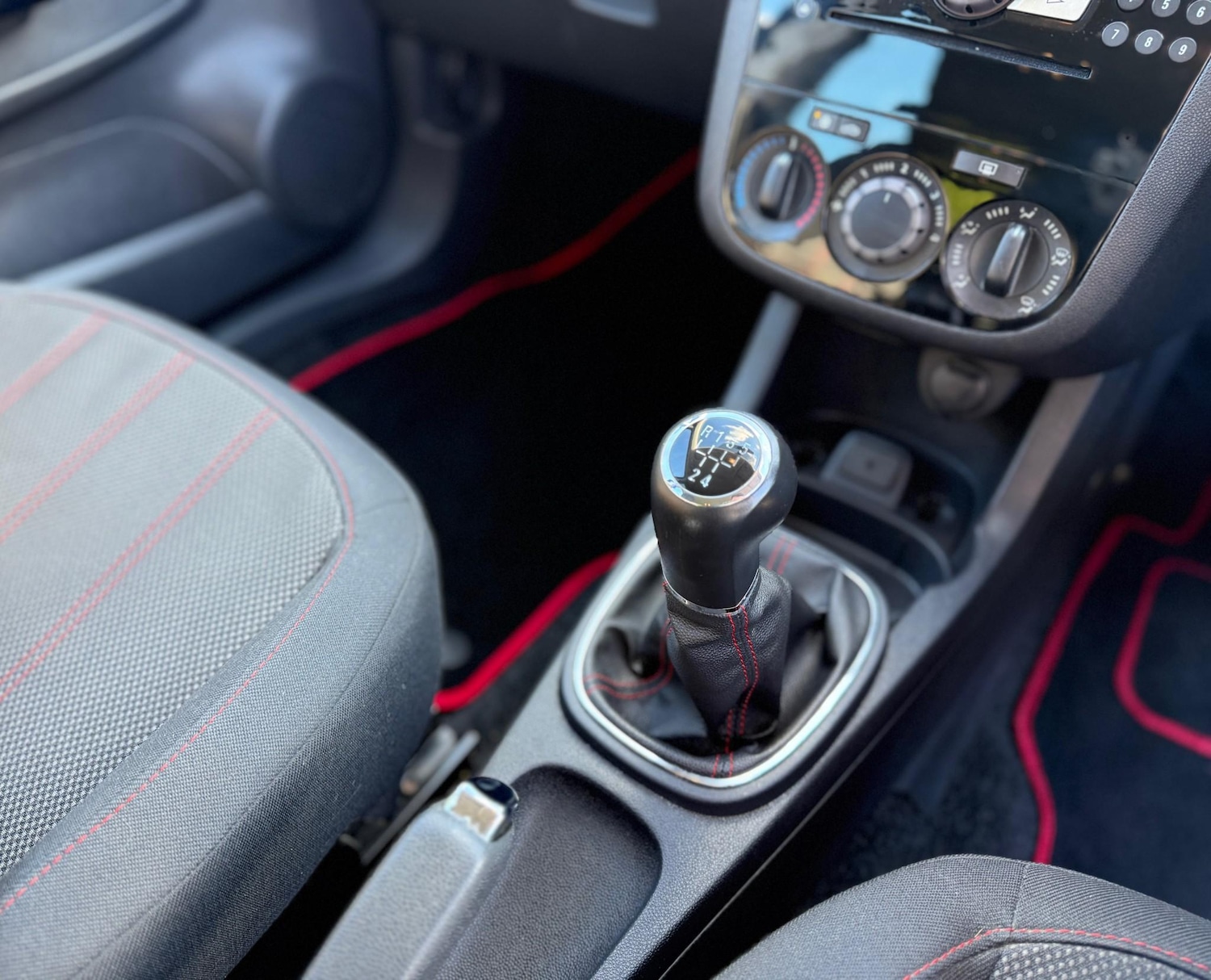 Used Vauxhall Corsa 2013 for sale - 77779352: Photo 22