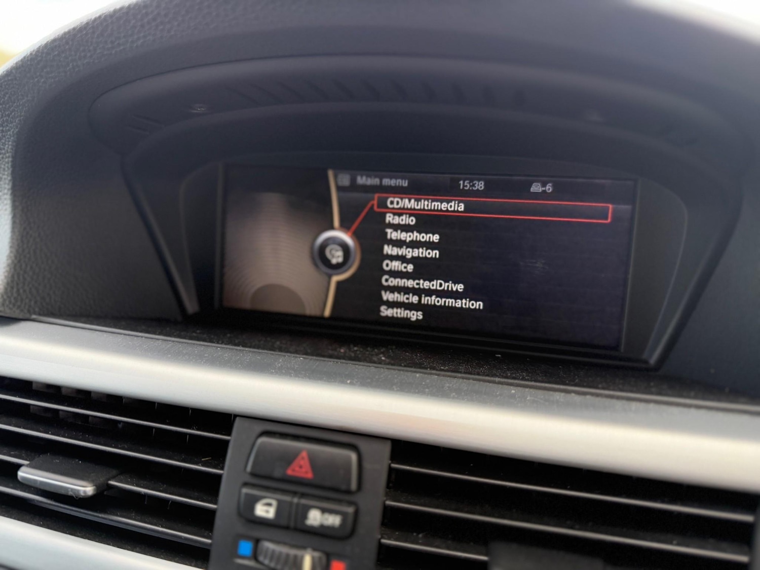 Used BMW 3 Series 2012 for sale - 76350305: Photo 23