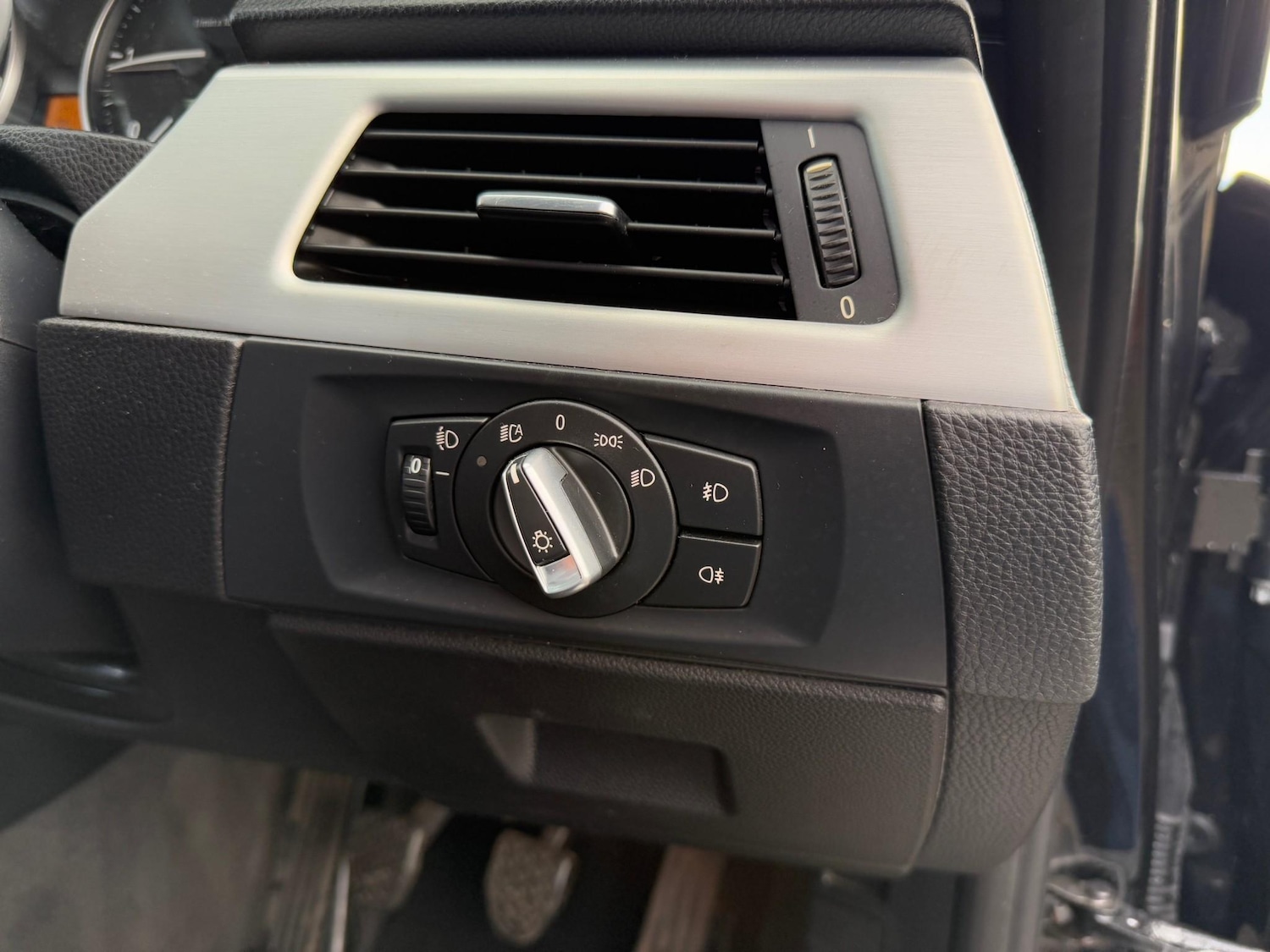 Used BMW 3 Series 2012 for sale - 76350305: Photo 28