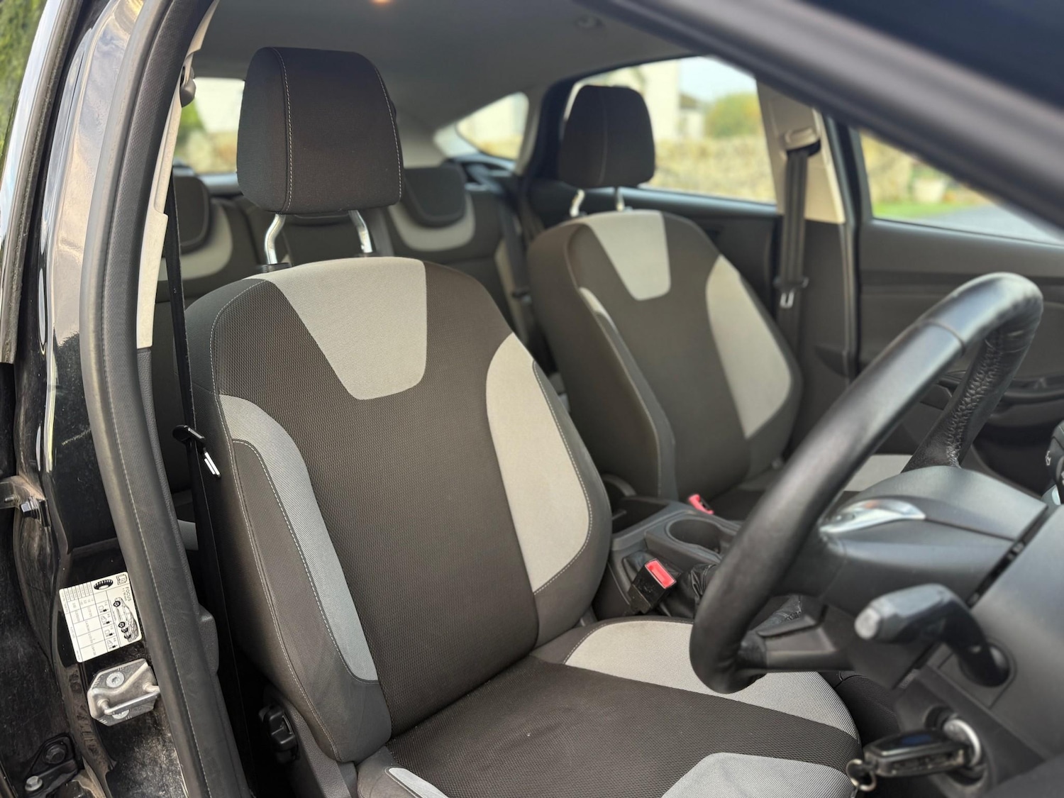 Used Ford Focus 2013 for sale - 76783168: Photo 12