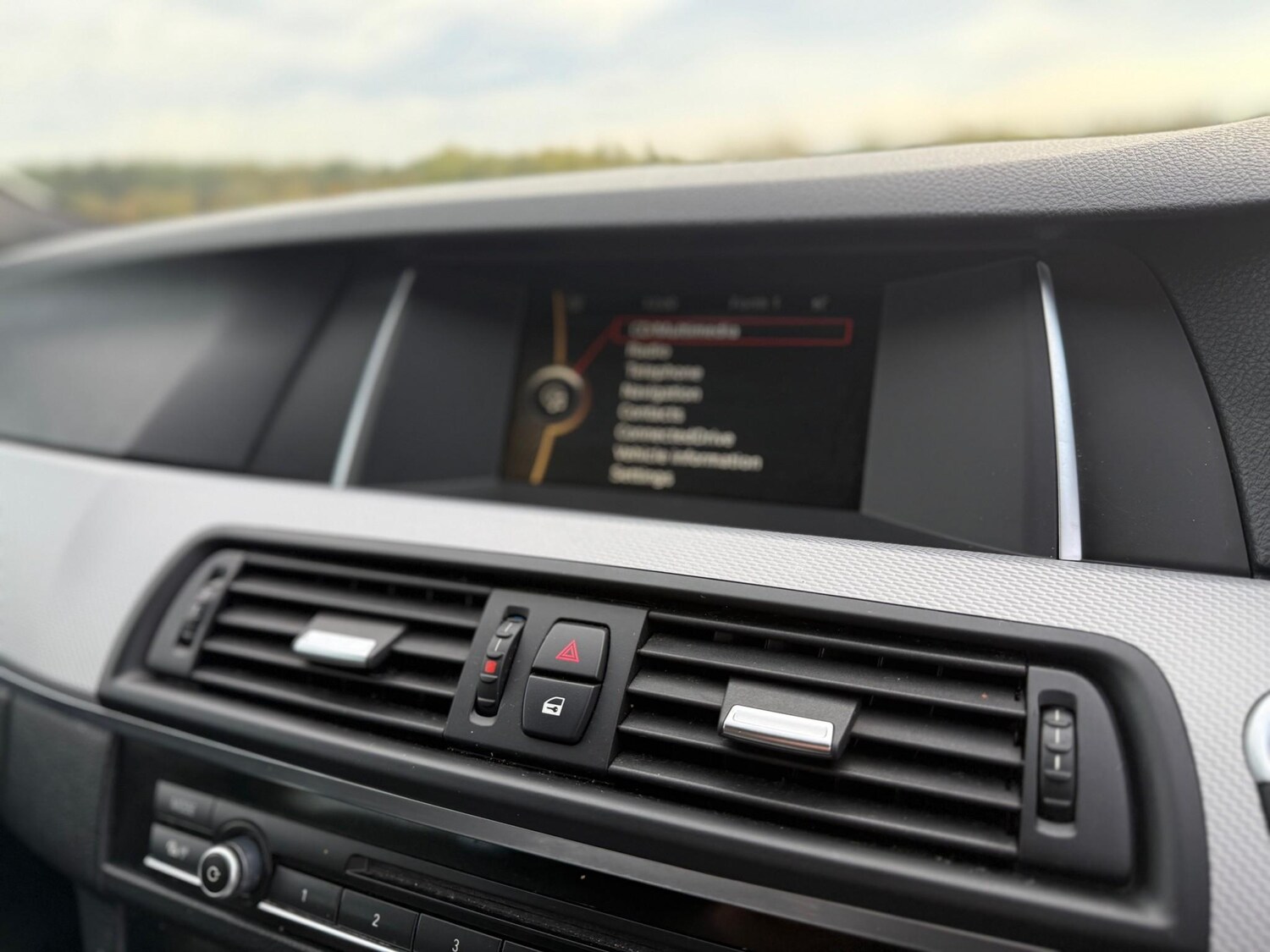 Used BMW 5 Series 2014 for sale - 76290789: Photo 23