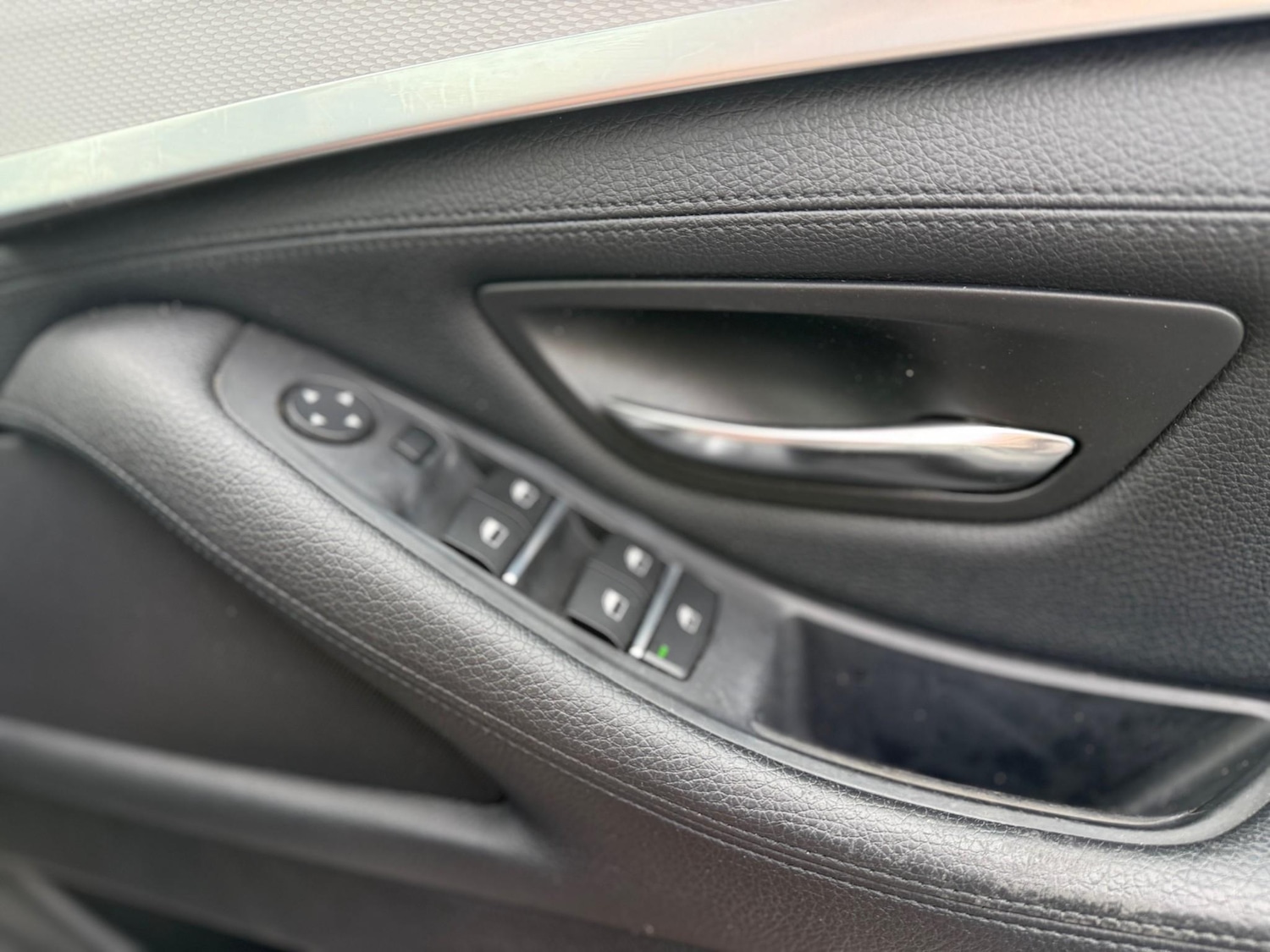 Used BMW 5 Series 2014 for sale - 76290789: Photo 31