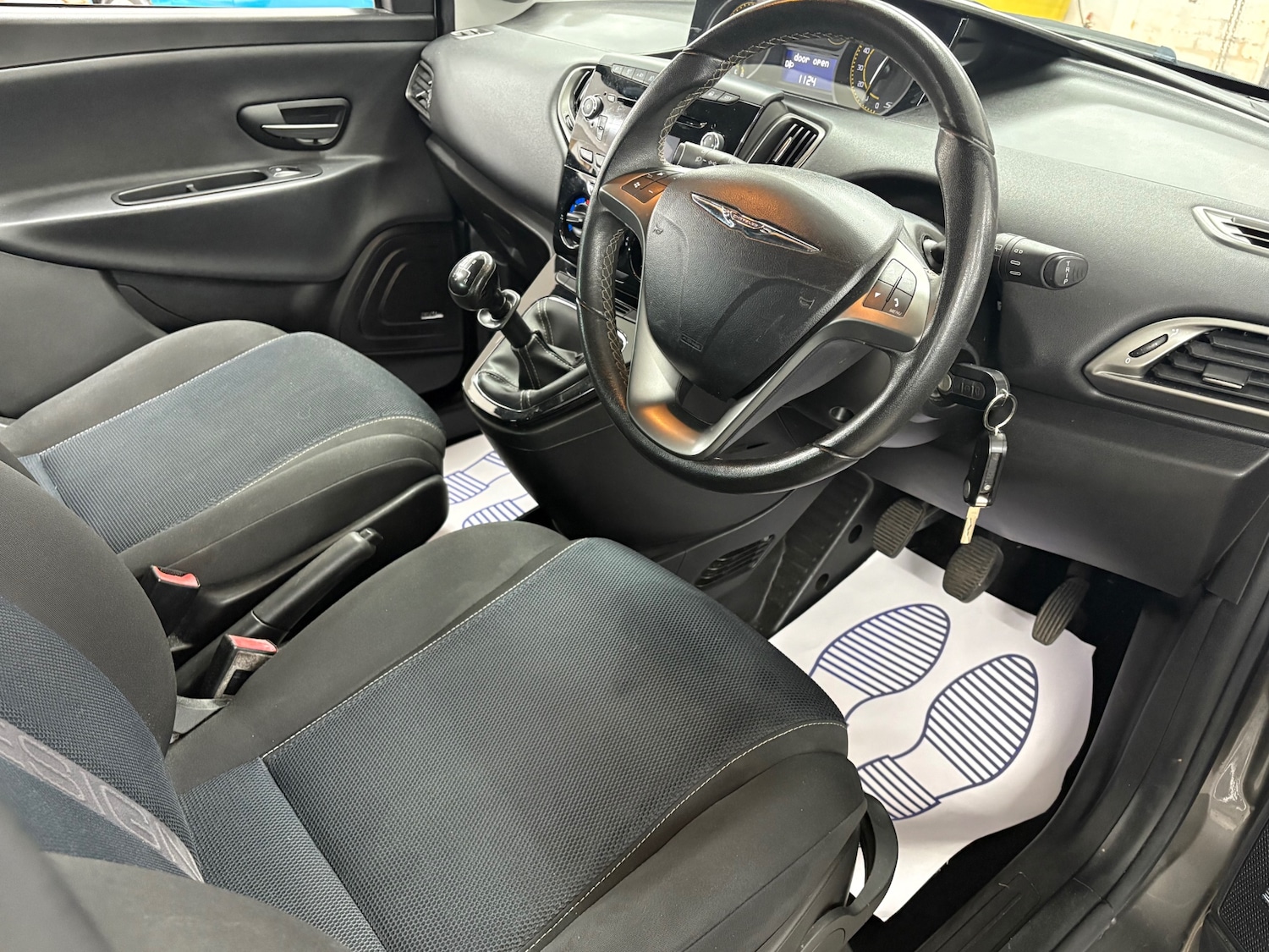 Vehicle 14