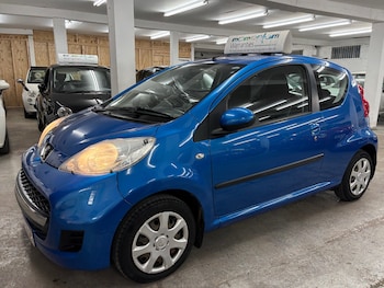 2009 (09) - 1.0 Urban 3dr 2-Tronic
