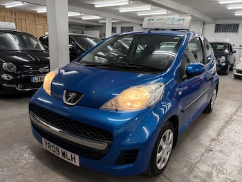Peugeot - 107