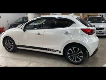Used Mazda Mazda2 2017 for sale - 74689488: Photo