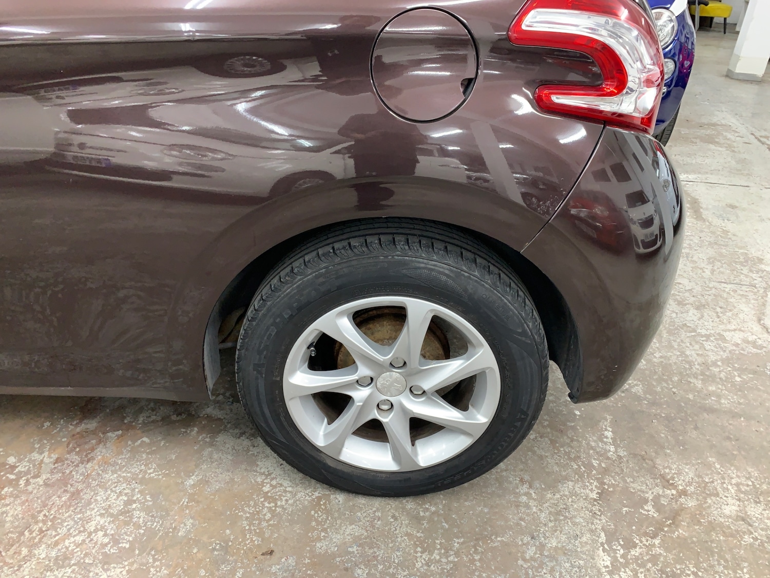 Vehicle 22