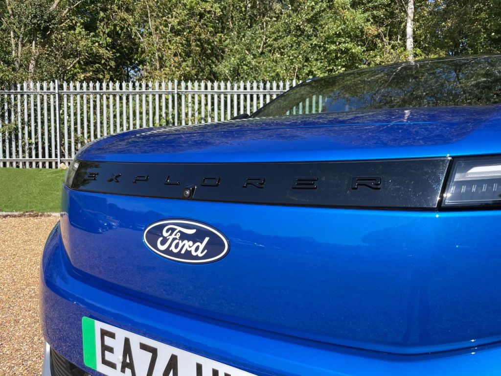 Used Ford Explorer 2024 for sale - 76576777: Photo 12