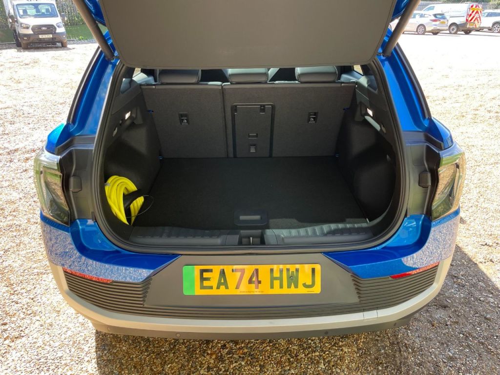 Used Ford Explorer 2024 for sale - 76576777: Photo 16