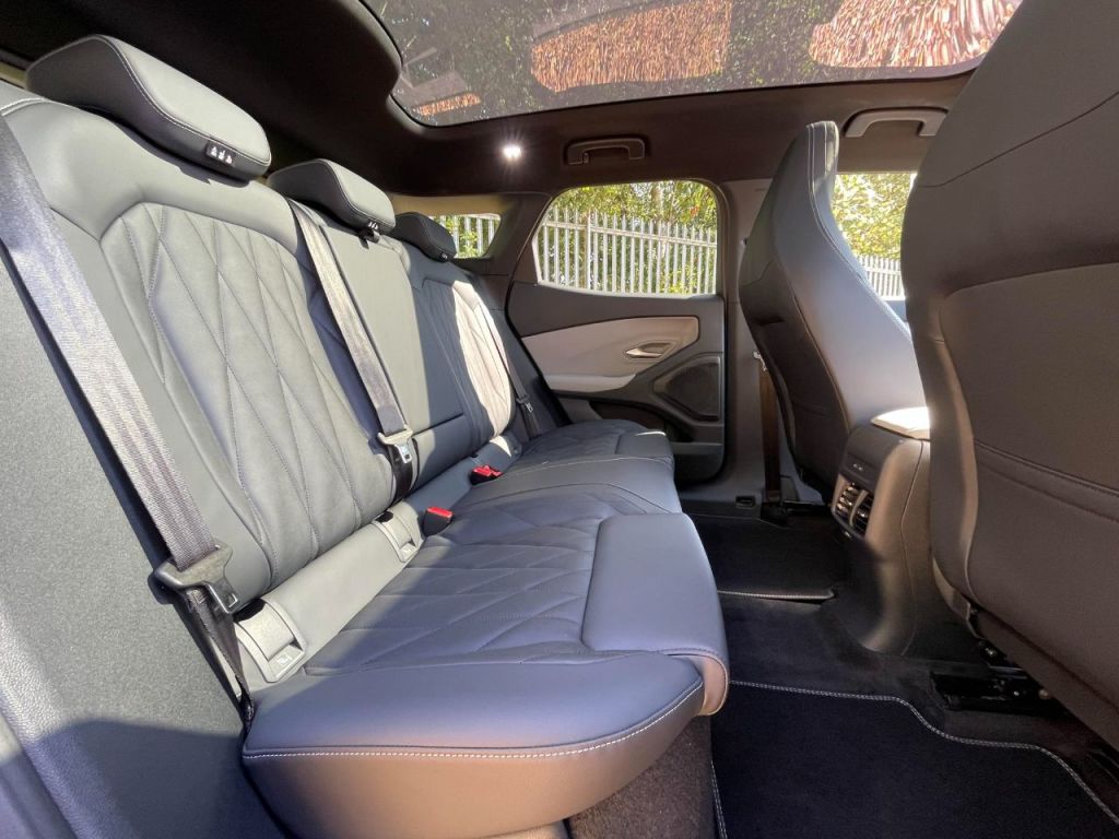 Used Ford Explorer 2024 for sale - 76576777: Photo 25