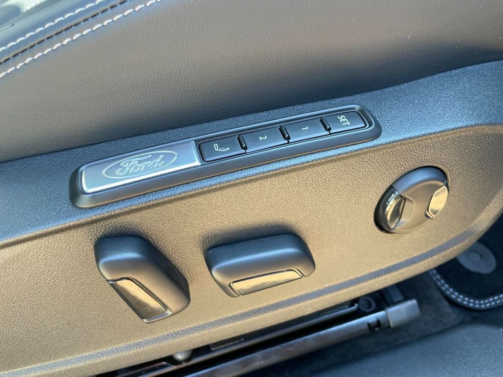 Used Ford Explorer 2024 for sale - 76576777: Photo 31