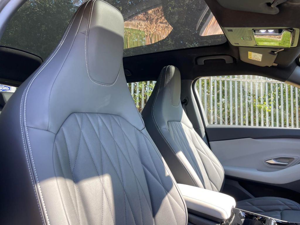 Used Ford Explorer 2024 for sale - 76576777: Photo 32